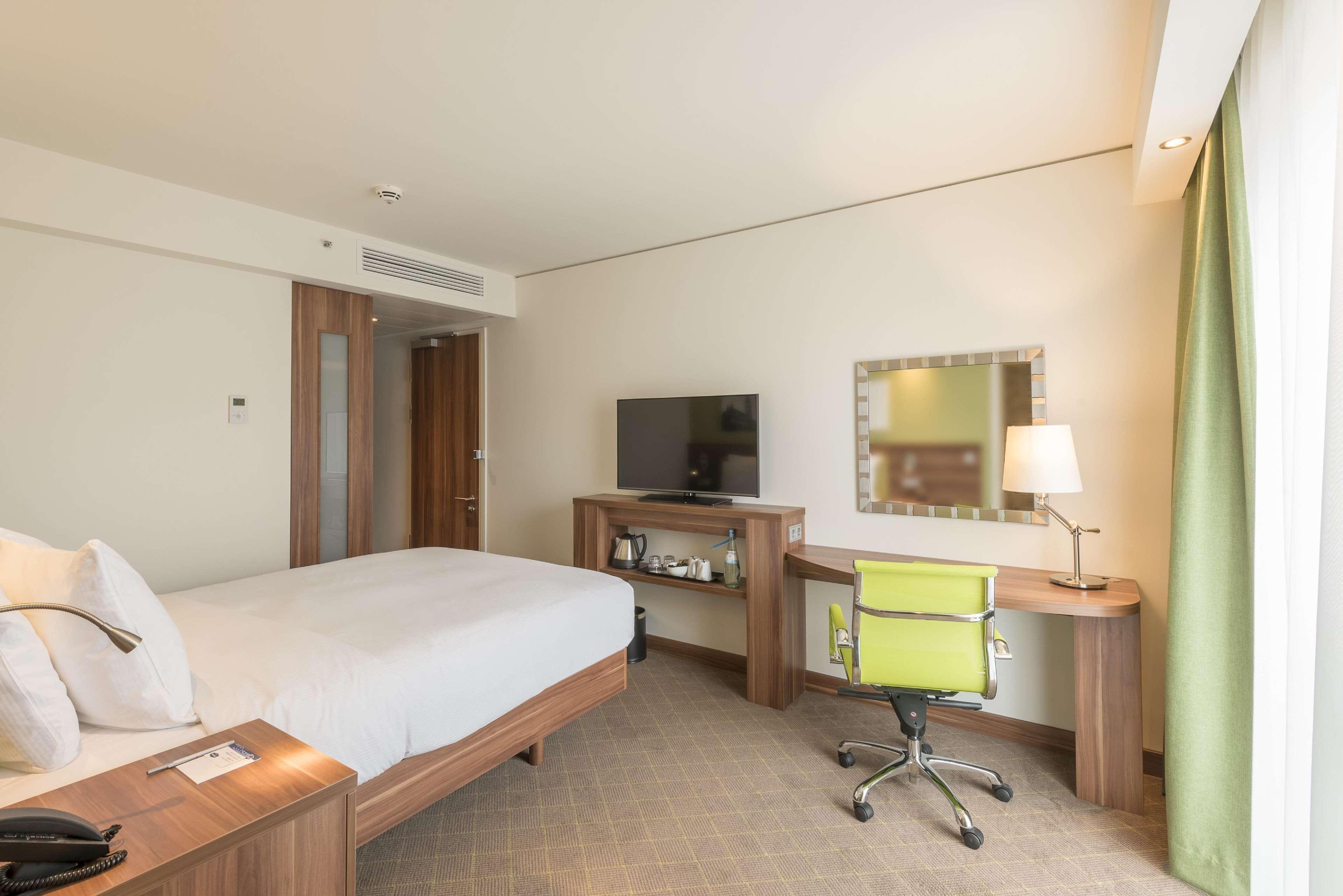 Hampton By Hilton Hamburg City Centre Exterior foto
